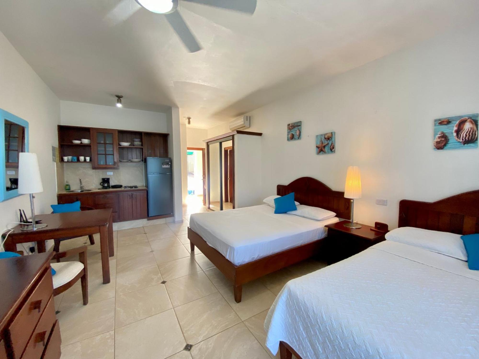 Agualina Kite Hotel Oceanfront Apartments Cabarete Esterno foto
